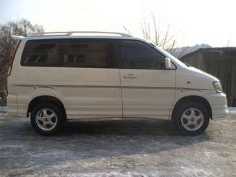 Toyota Lite Ace Noah