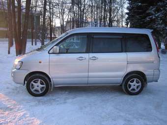 2000 Toyota Lite Ace Noah