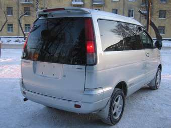 Toyota Lite Ace Noah