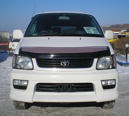 2000 Toyota Lite Ace Noah