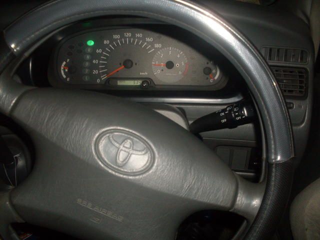 2000 Toyota Lite Ace Noah