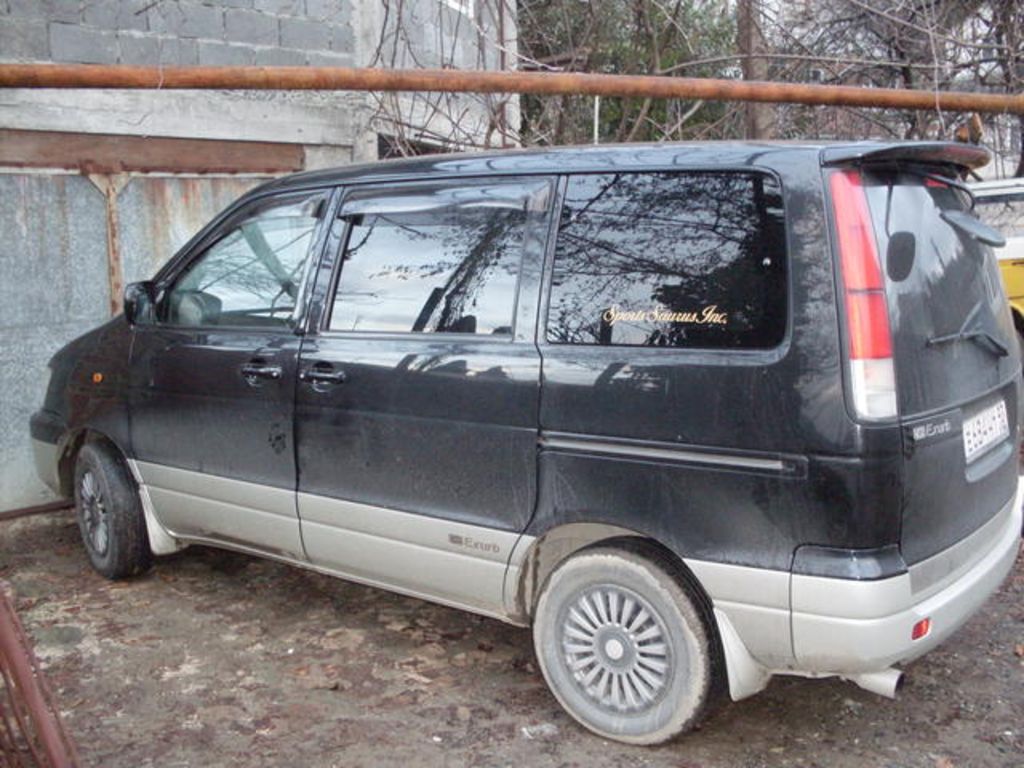 2000 Toyota Lite Ace Noah