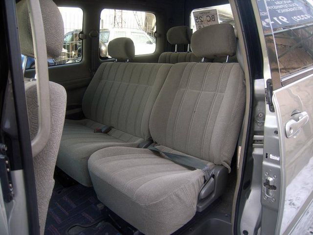 2000 Toyota Lite Ace Noah