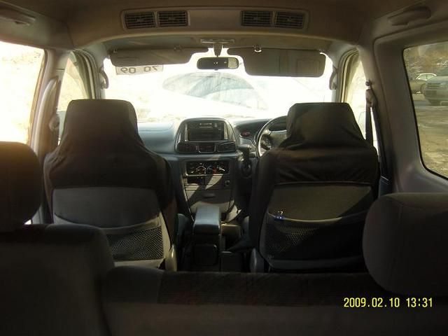 2000 Toyota Lite Ace Noah