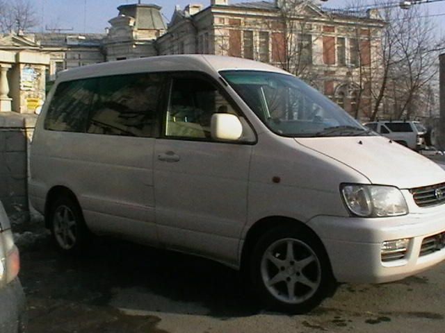 2000 Toyota Lite Ace Noah