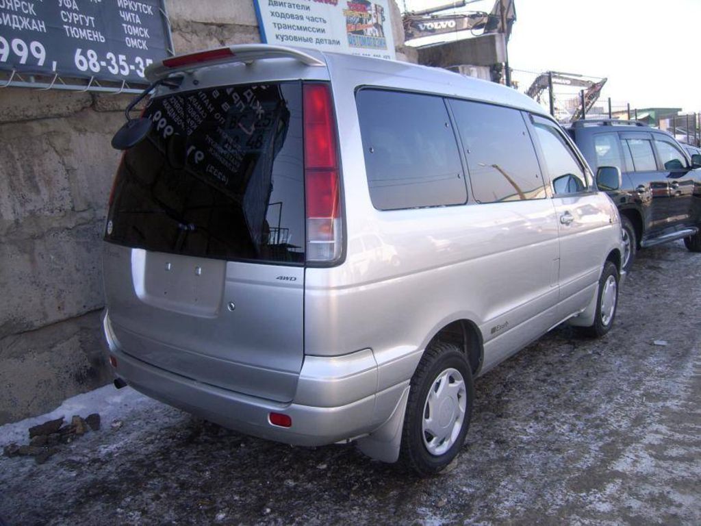 2000 Toyota Lite Ace Noah