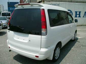 2000 Toyota Lite Ace Noah Photos