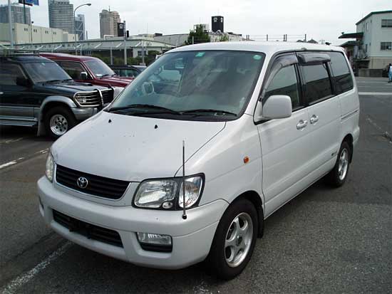 2000 Toyota Lite Ace Noah Pics