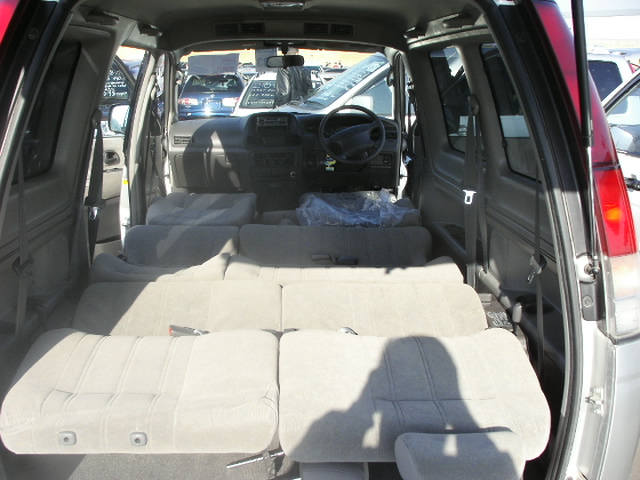 2000 Toyota Lite Ace Noah Pictures