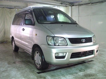 2000 Toyota Lite Ace Noah