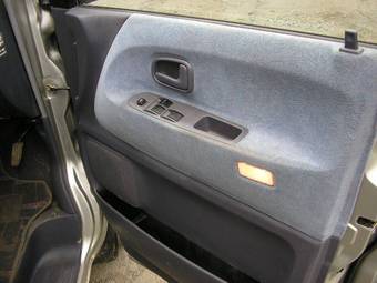 2000 Toyota Lite Ace Noah Photos