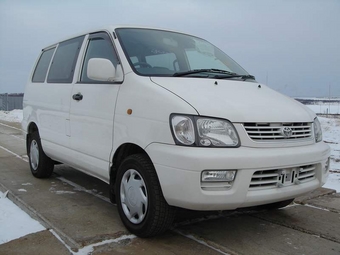 2001 Toyota Lite Ace Noah