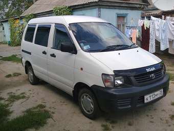 2001 Toyota Lite Ace Noah