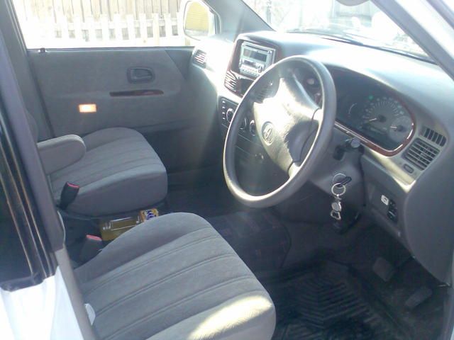2001 Toyota Lite Ace Noah