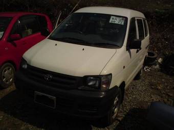 2002 Toyota Lite Ace Noah Images