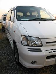 2002 Toyota Lite Ace Noah Pictures