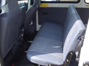 2002 Toyota Lite Ace Van Photos