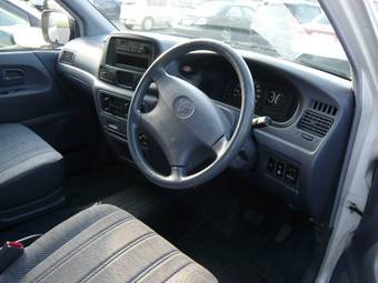 2004 Toyota Lite Ace Van Photos