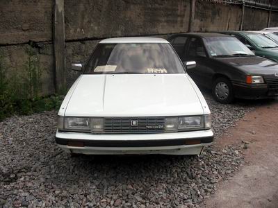 1987 Toyota Mark II Photos