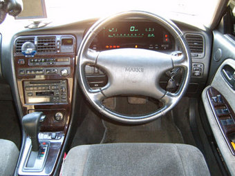 1994 Toyota Mark II Images