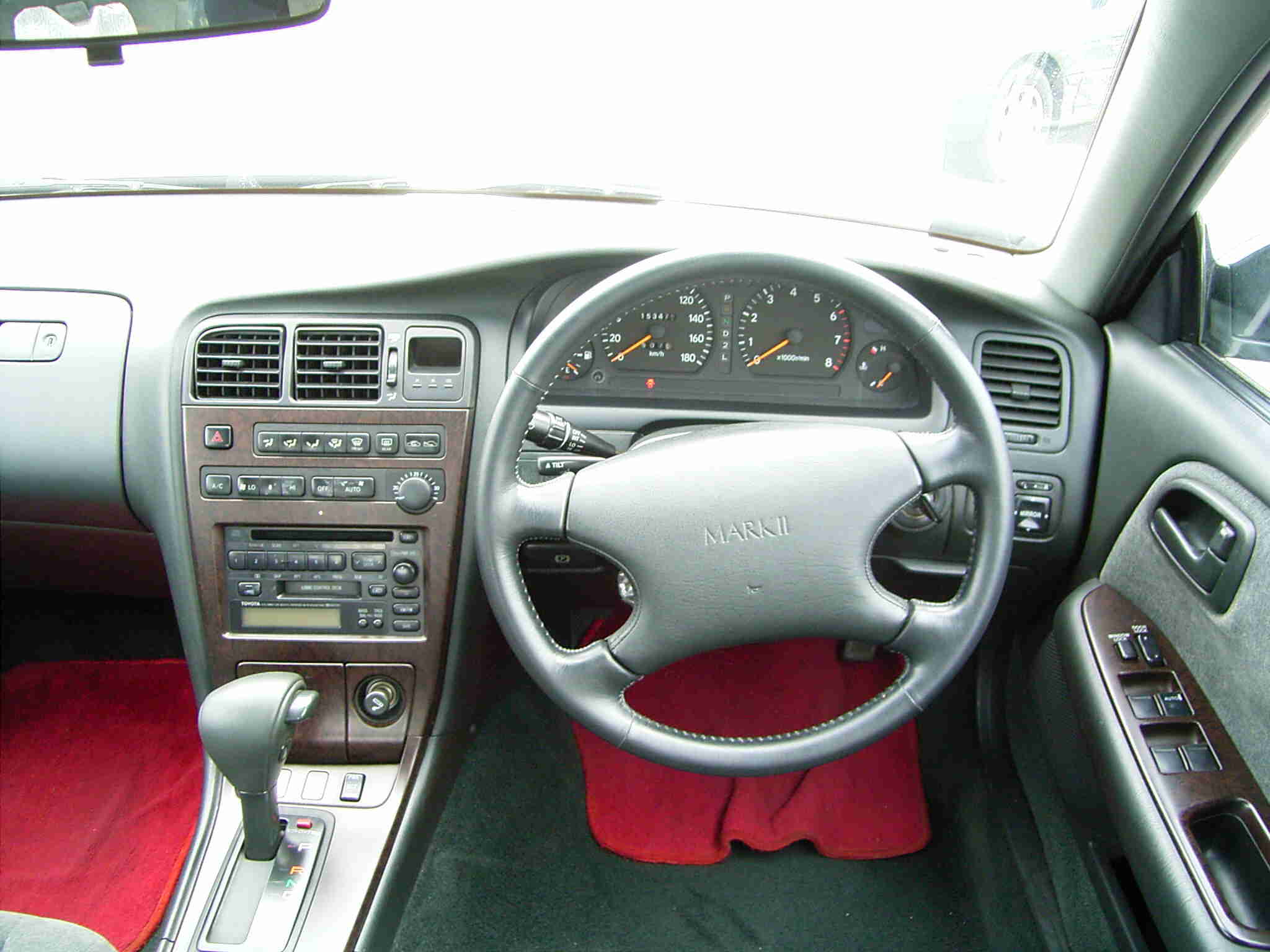 1994 Toyota Mark II Photos