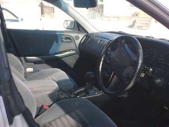 1996 Toyota Mark II Images