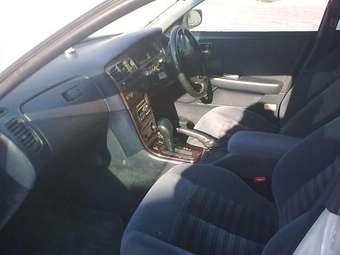 1996 Toyota Mark II Pictures