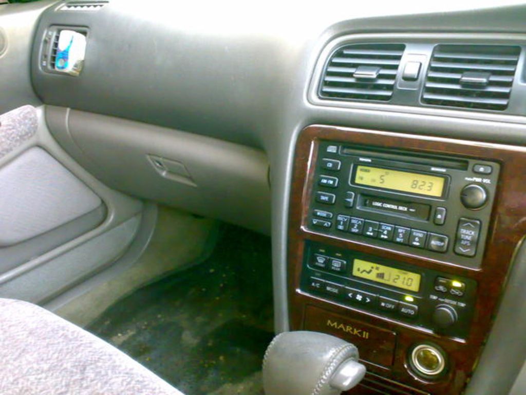 1998 Toyota Mark II