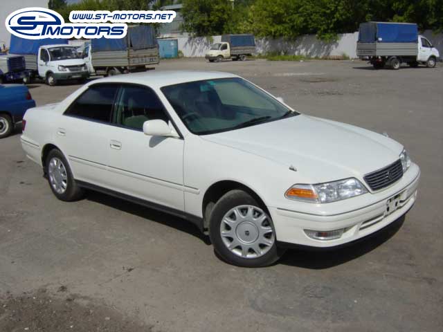 1998 Toyota Mark II Photos