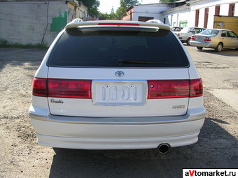 1998 Toyota Mark II Pics