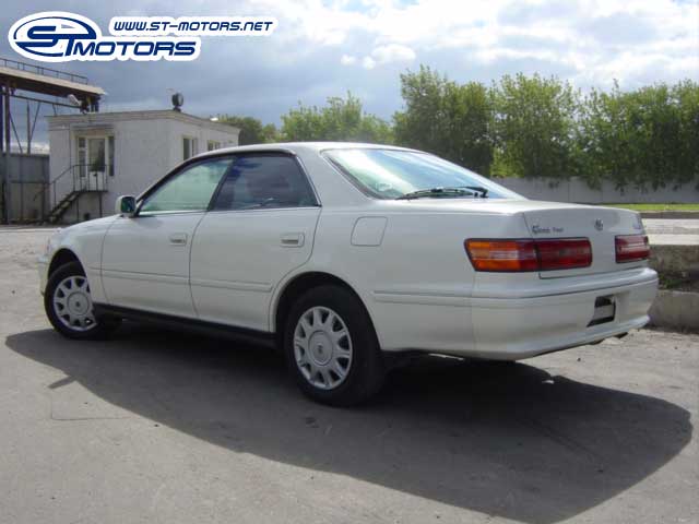 1998 Toyota Mark II Pictures
