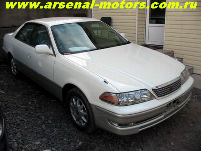 1998 Toyota Mark II Photos