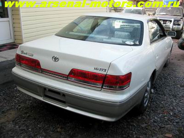 1998 Toyota Mark II Photos