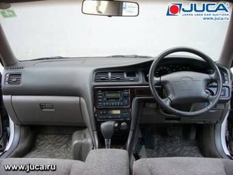 1998 Toyota Mark II Pictures