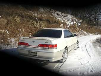 1998 Toyota Mark II Photos