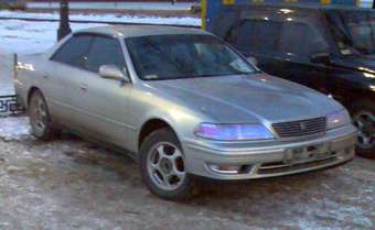 1998 Toyota Mark II Pictures