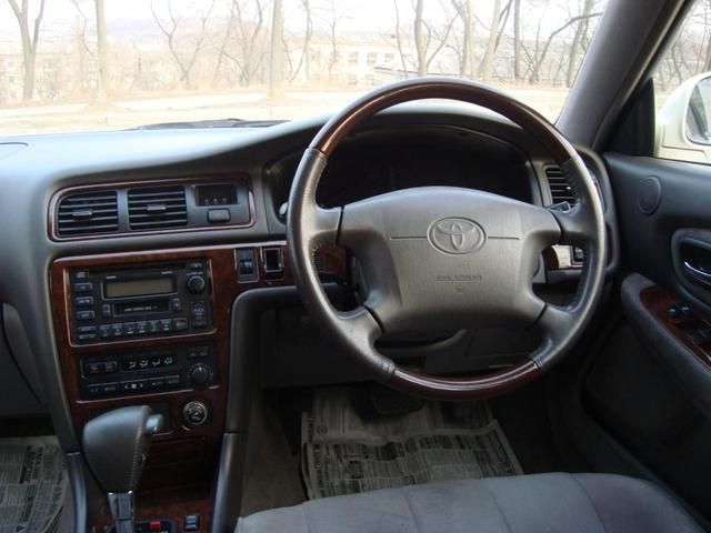 1999 Toyota Mark II