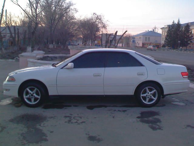 1999 Toyota Mark II