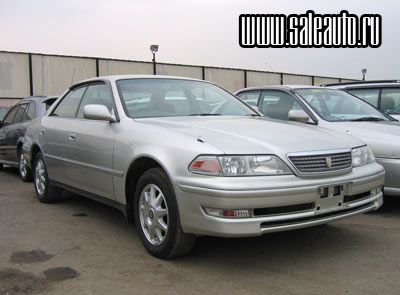 1999 Toyota Mark II Photos