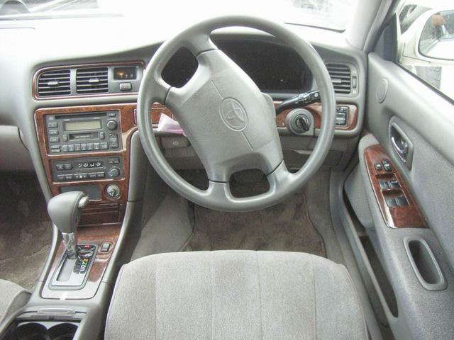 1999 Toyota Mark II Wallpapers