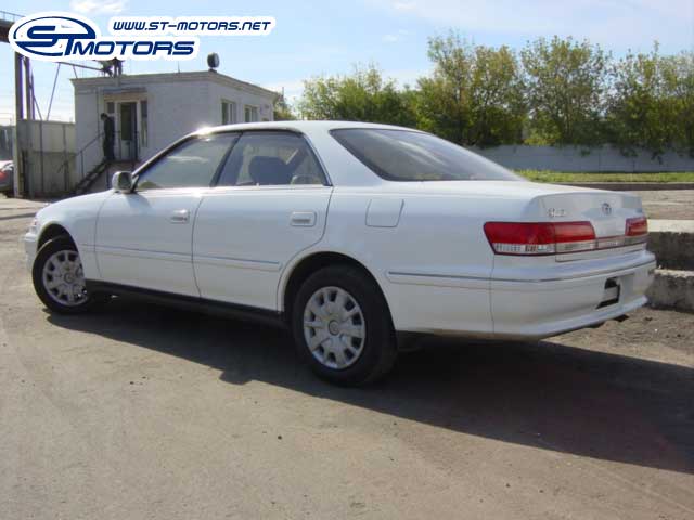 1999 Toyota Mark II Photos
