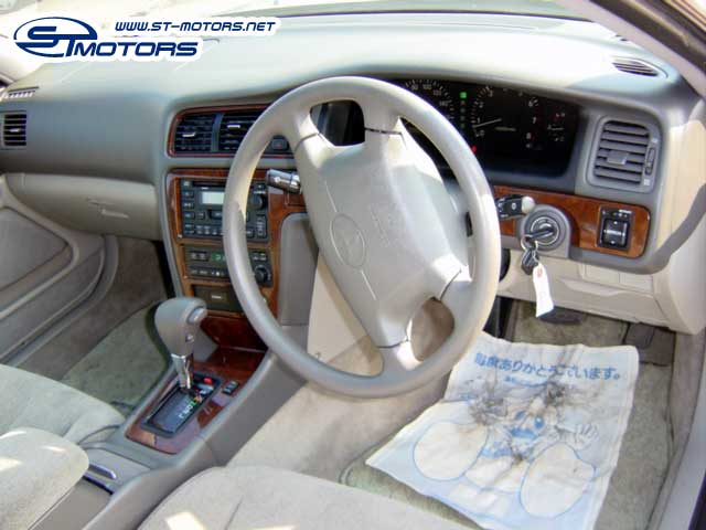 1999 Toyota Mark II Pictures