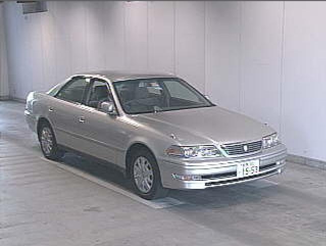1999 Toyota Mark II Pictures