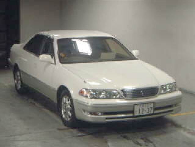 1999 Toyota Mark II Images