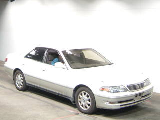 1999 Toyota Mark II Photos