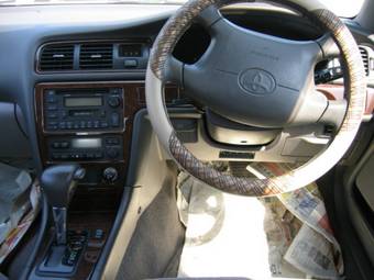 1999 Toyota Mark II Pictures