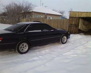 1999 Toyota Mark II Photos