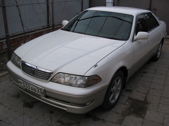 2000 Toyota Mark II