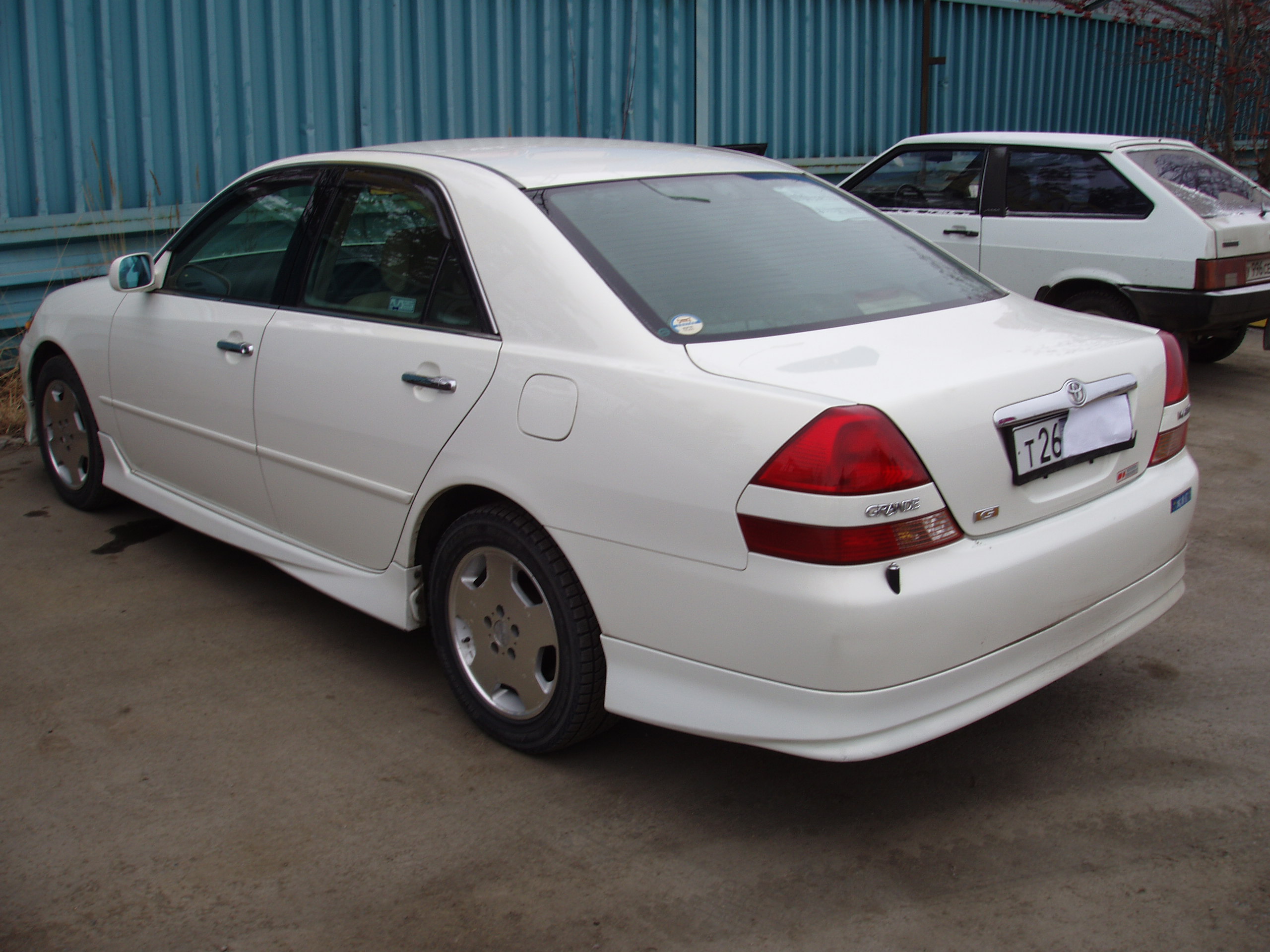 2000 Toyota Mark II