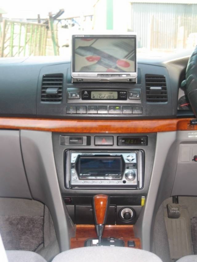 2000 Toyota Mark II
